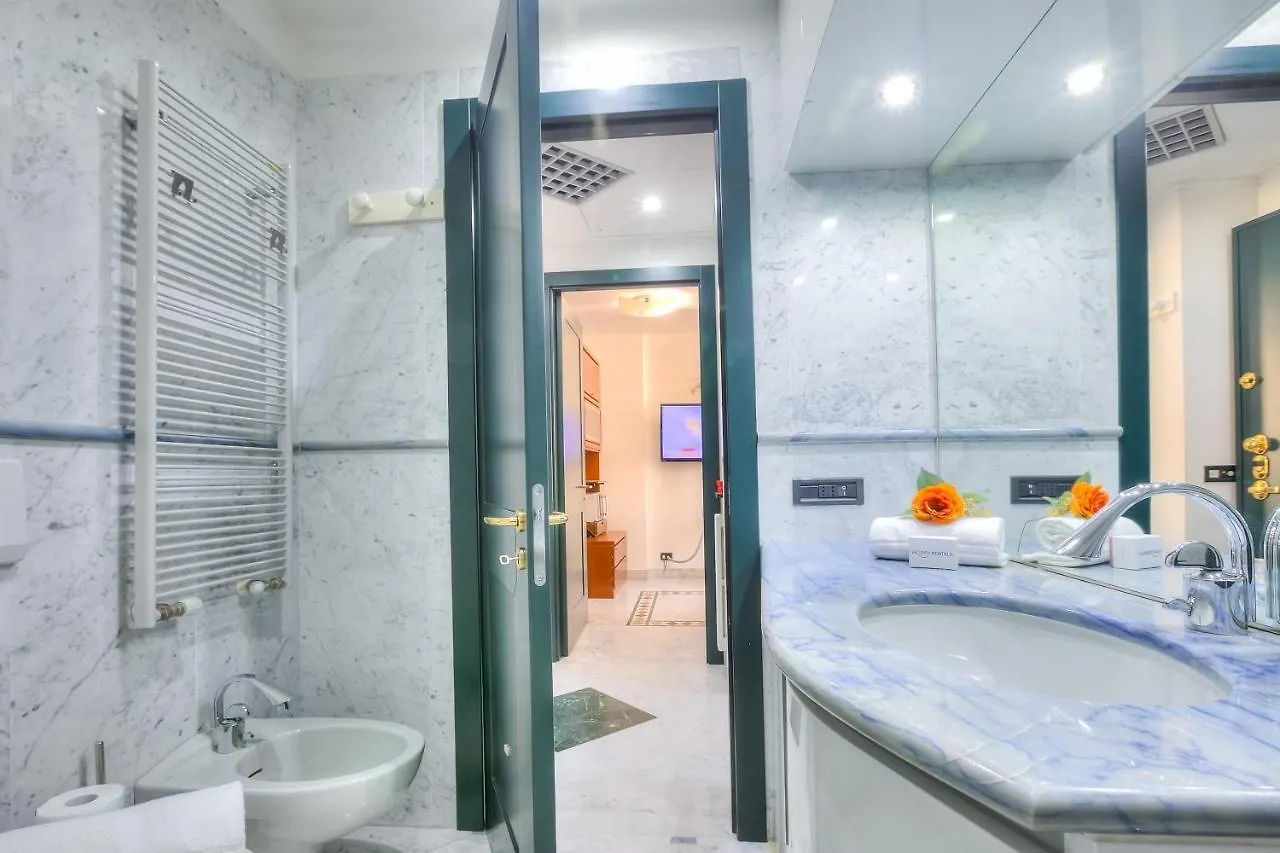 Palace 34 Few Meters From The Sea - Happy Rentals Alassio Apartment